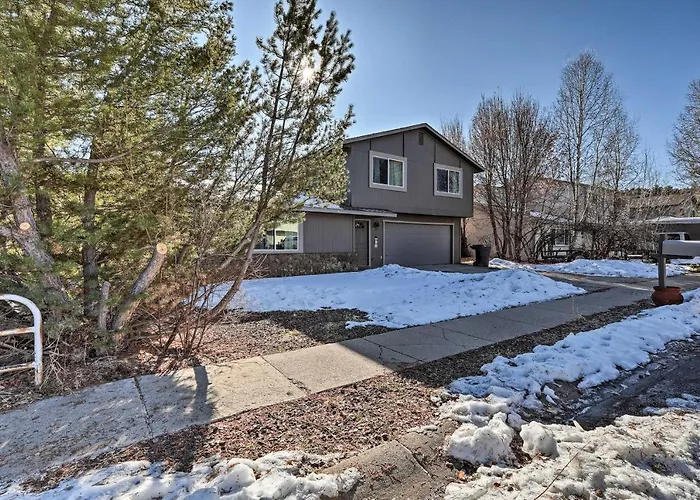 Holiday home W/ Mountain View! Flagstaff